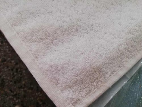 Toptan düz beyaz havlu 